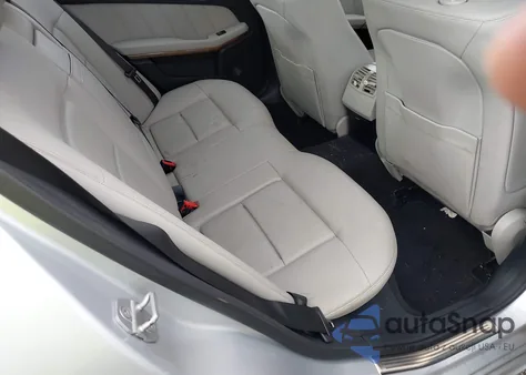 2011 Mercedes-Benz E 350 4Matic из США, поврежденный, VIN WDDHF8HB5BA264002